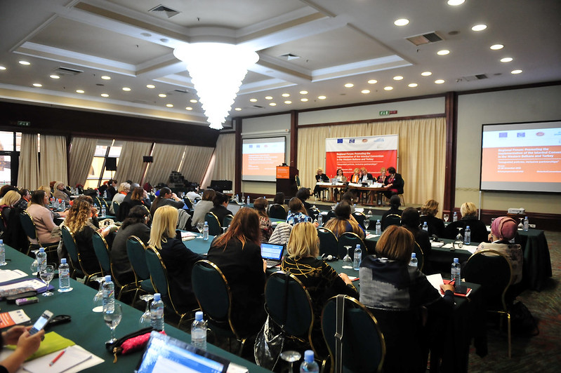 Foto ilustración de Reunión de la Convención de Estambul