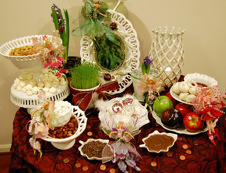 Mesa decorativa de Nowruz