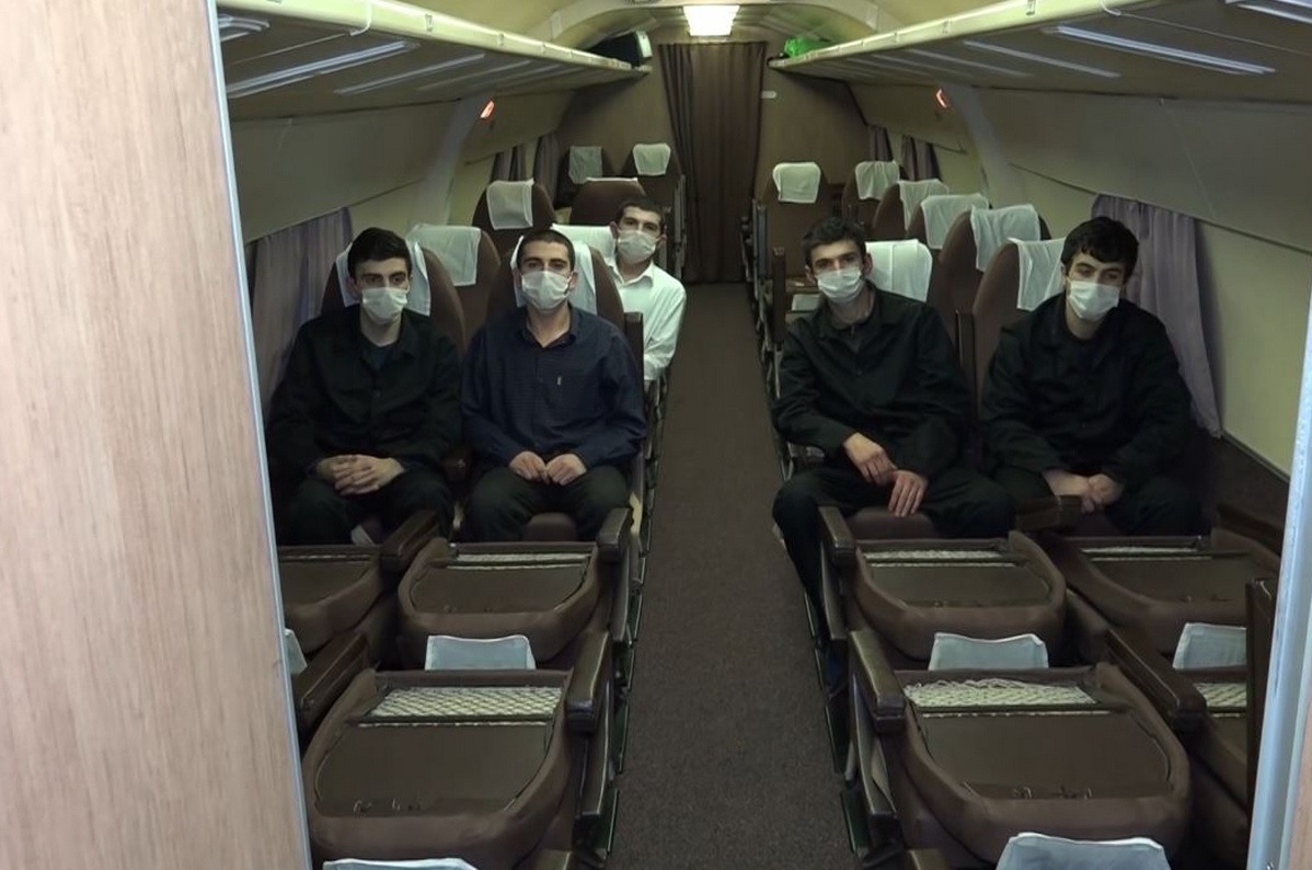 Soldados armenios de regreso