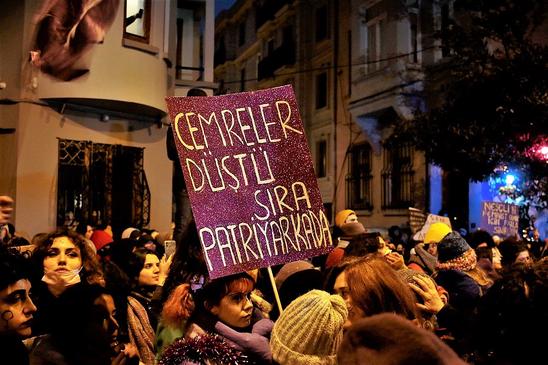 Marcha feminista en Estambul 2022