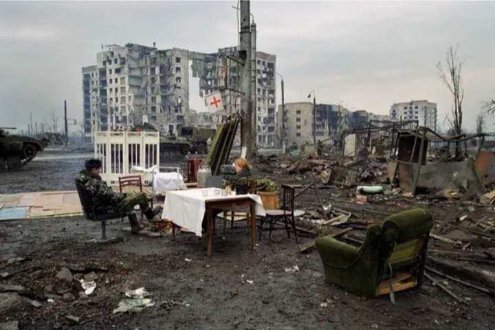 La capital chechena Grozny, reducida a cenizas