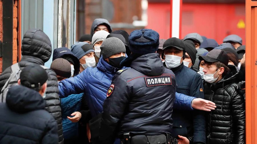 Aumenta la xenofobia en Rusia tras el atentado en un concierto en Moscú