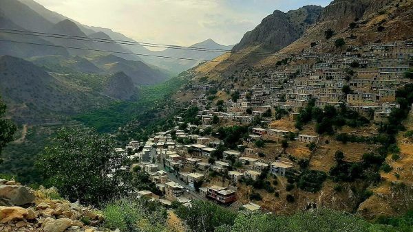 Ciudad de Hewraman en la frontera Irán-Irak. Patrimonio mundial de la UNESCO